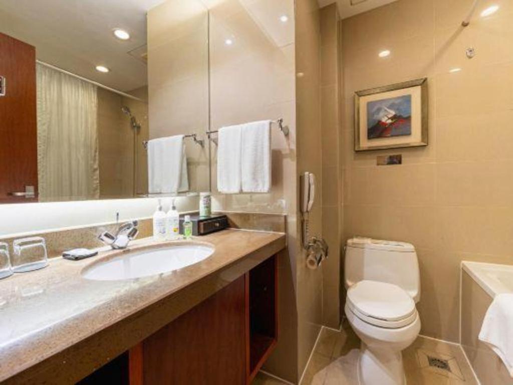 Qingdao Blue Horizon Hotel Licang Eksteriør billede