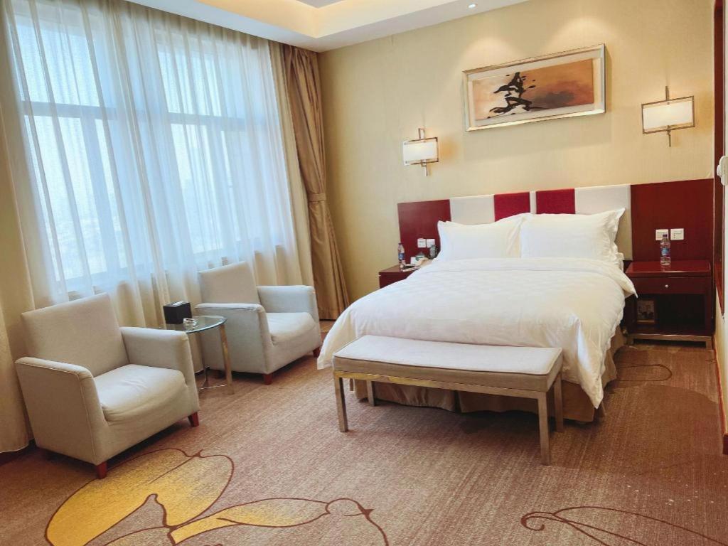 Qingdao Blue Horizon Hotel Licang Eksteriør billede