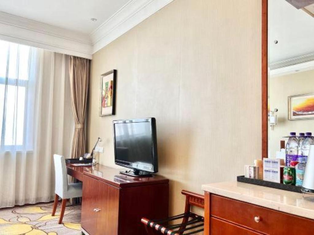 Qingdao Blue Horizon Hotel Licang Eksteriør billede