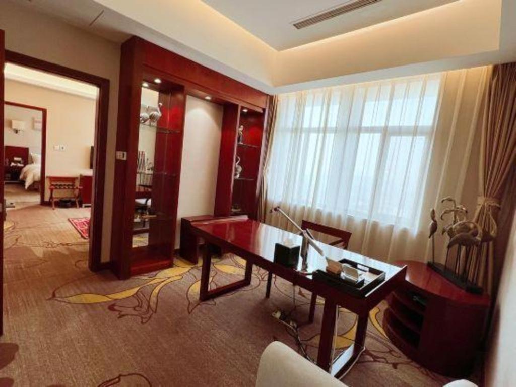 Qingdao Blue Horizon Hotel Licang Eksteriør billede